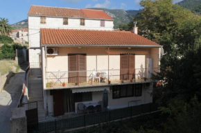Apartments and rooms by the sea Komiza, Vis - 8841